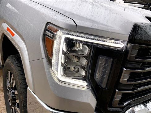Used 2022 GMC Sierra 2500 SLT w/ X31 Off-Road Package image 27