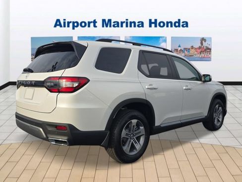 New 2026 Honda Pilot EX-L image 5