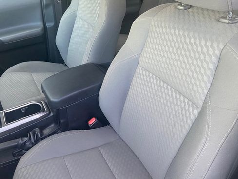 Used 2022 Toyota Tacoma SR5 image 13