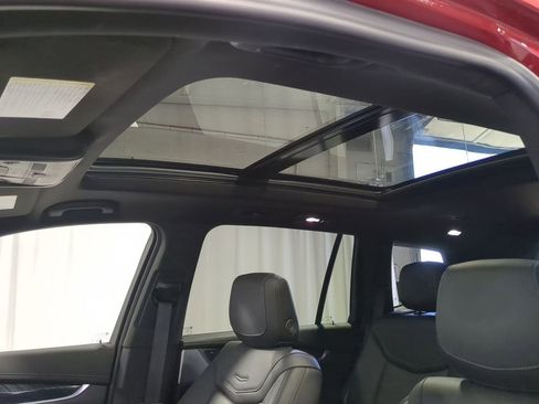 Used 2024 Cadillac XT6 Premium Luxury w/ Technology Package AWD/4WD image 23