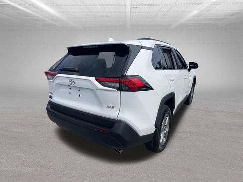 Used 2024 Toyota RAV4 XLE FWD image 10