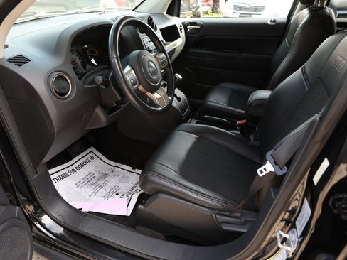 Used 2016 Jeep Compass 75th Anniversary w/ Power Value Group image 18