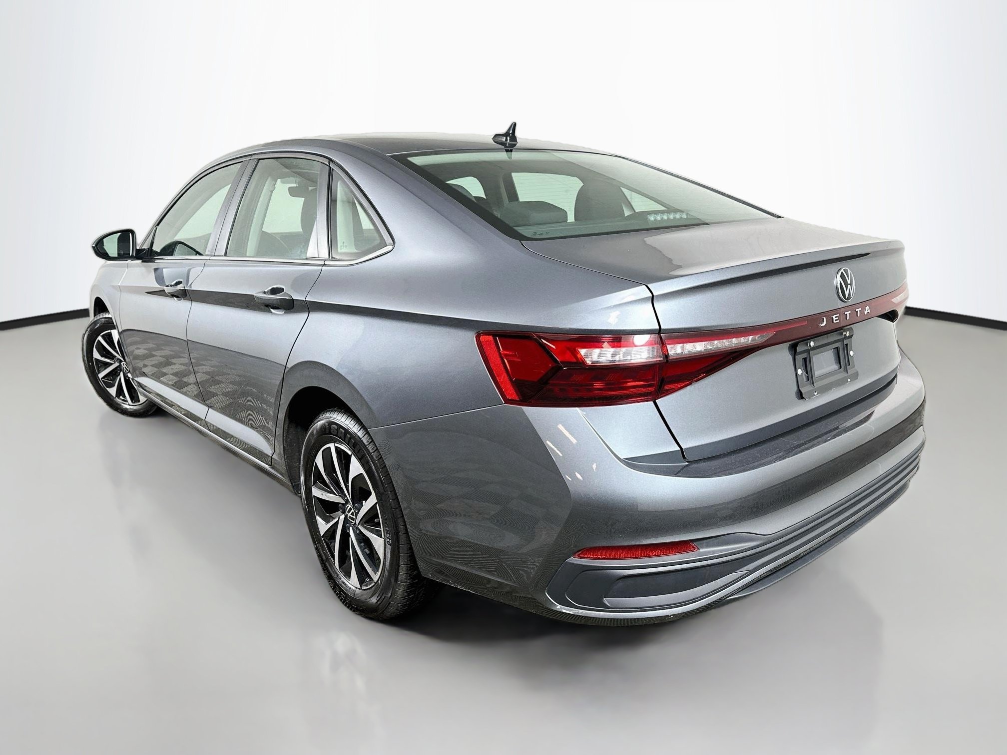 Used 2025 Volkswagen Jetta S FWD image 5