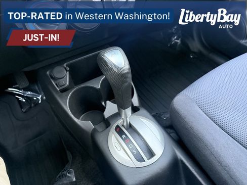 Used 2008 Honda Fit Sport image 18