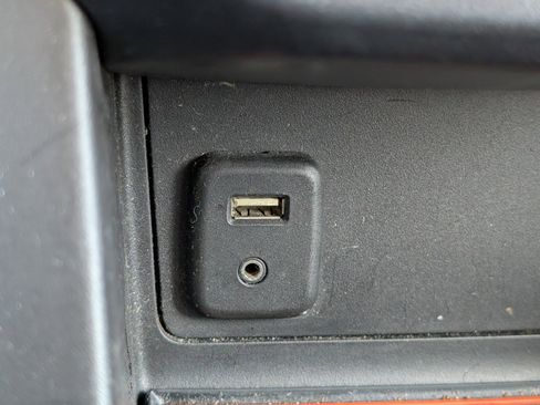 Used 2016 Chevrolet Colorado W/T w/ WT Convenience Package image 12