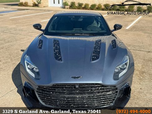 Used 2017 Aston Martin DB11 V12 image 3