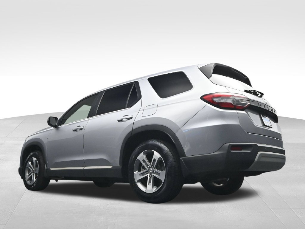 Used 2025 Honda Pilot EX-L image 55