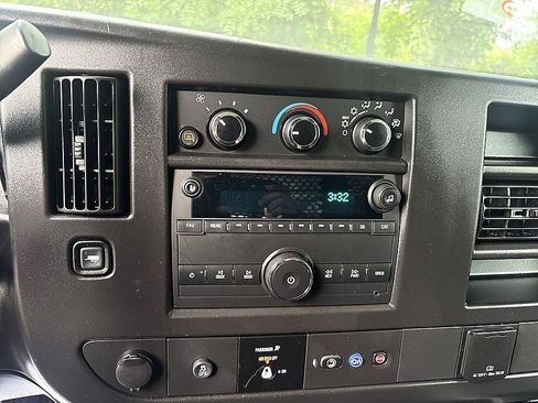 Used 2023 GMC Savana 2500 w/ Driver Convenience Package RWD image 14