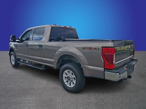 Used 2020 Ford F250 XLT w/ XLT Value Package AWD/4WD image 6