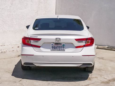 Used 2022 Honda Accord EX-L image 8