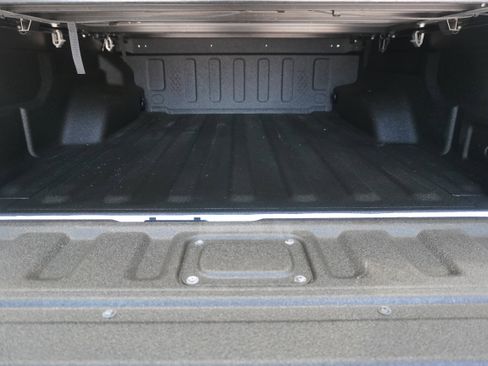Used 2023 Jeep Gladiator Mojave w/ LED Lighting Group AWD/4WD image 28