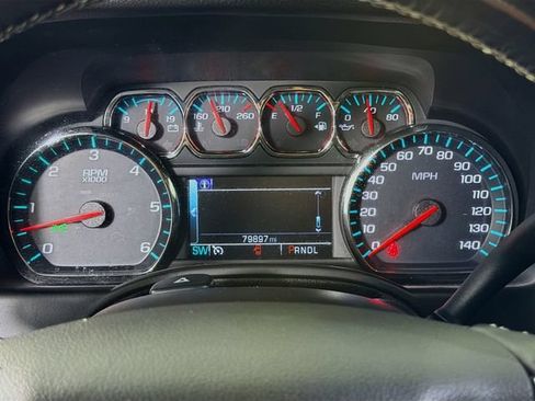 Used 2018 Chevrolet Tahoe Premier RWD image 13