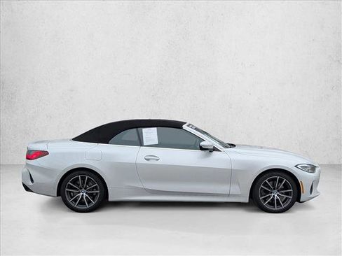 Used 2024 BMW 430i xDrive Convertible w/ Premium Package image 4