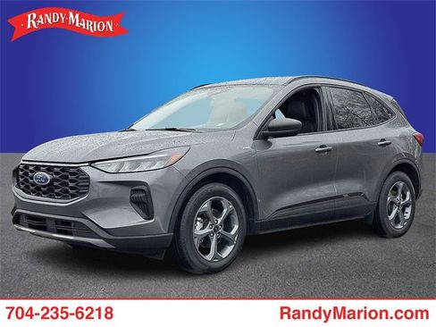 Used 2025 Ford Escape ST-Line image 1