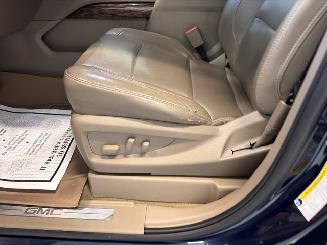 Used 2018 GMC Yukon SLT AWD/4WD image 14