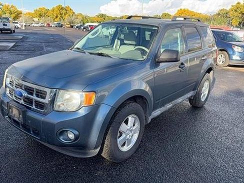 Used 2011 Ford Escape XLT image 5