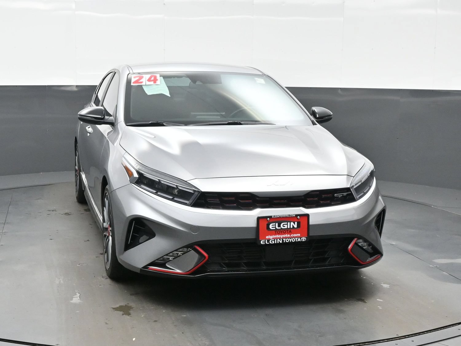 Used 2024 Kia Forte GT FWD image 3