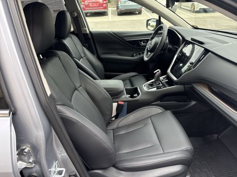 Used 2025 Subaru Outback Touring XT w/ Tech Package 2 image 20