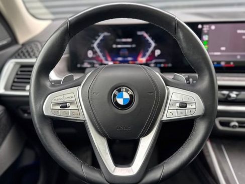 Used 2023 BMW X7 xDrive40i w/ Premium Package AWD/4WD image 20