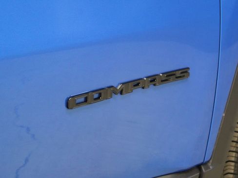 Used 2023 Jeep Compass Altitude w/ Convenience Group image 34