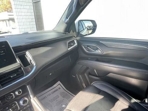 Used 2023 GMC Yukon XL SLT image 23