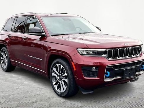 Used 2023 Jeep Grand Cherokee Overland w/ Advanced Protech Group III image 1