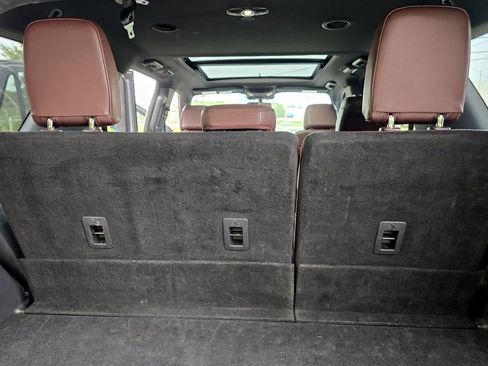 Used 2023 Ford Expedition Limited image 38