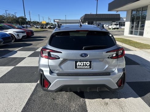 Used 2025 Subaru Crosstrek 2.5i Limited w/ Popular Package #4A image 4