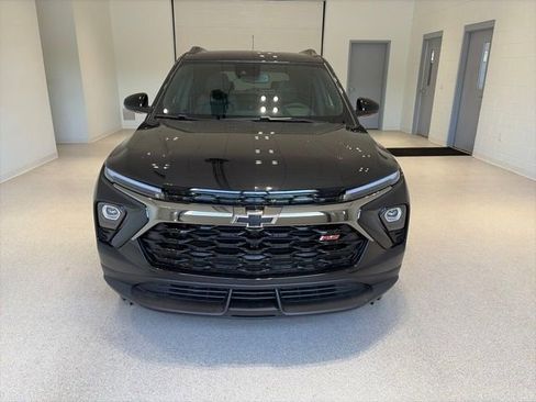 New 2026 Chevrolet TrailBlazer RS w/ Convenience Package FWD image 2