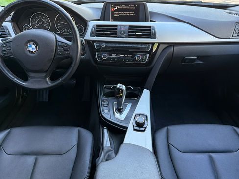 Used 2016 BMW 320i Sedan image 17