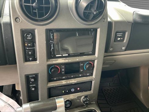 Used 2003 HUMMER H2 AWD/4WD image 9