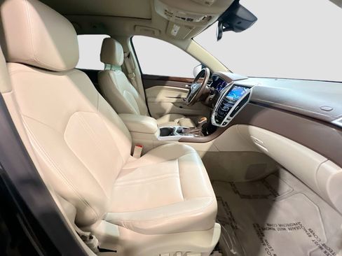 Used 2015 Cadillac SRX Premium image 22