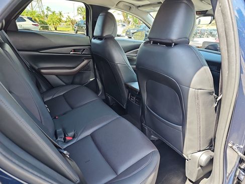 Used 2022 MAZDA CX-30 2.5 Turbo w/ Premium Package AWD/4WD image 11