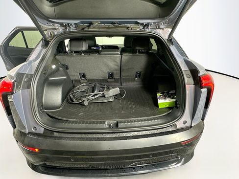 Used 2024 Chevrolet Blazer EV RS RWD image 30