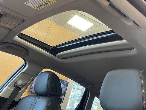 Used 2025 Acura TLX w/ Technology Package image 22