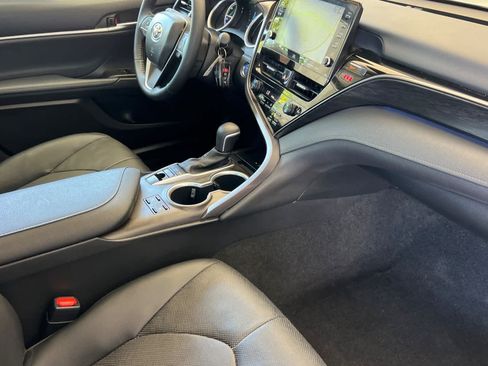 Used 2023 Toyota Camry XLE w/ Navigation Package FWD image 16