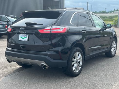 Used 2022 Ford Edge Titanium AWD/4WD image 7