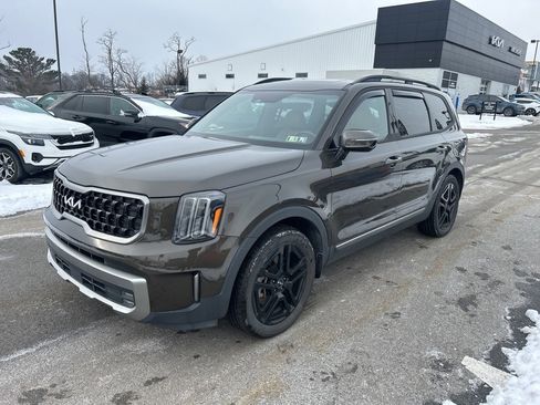 Used 2023 Kia Telluride SX X-Line image 3