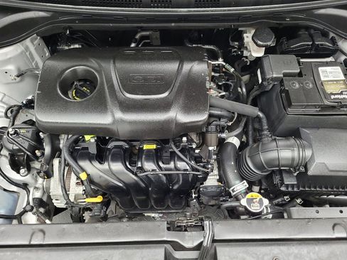 Used 2019 Hyundai Accent SE FWD image 30