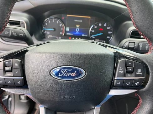 Used 2023 Ford Explorer ST-Line AWD/4WD image 26