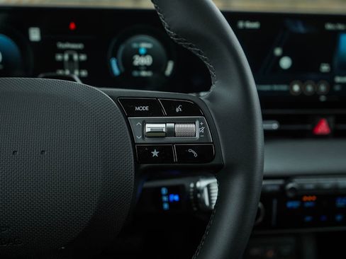 New 2026 Hyundai Ioniq 5 SEL image 21