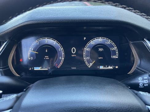 New 2025 Jeep Grand Cherokee L Laredo image 37