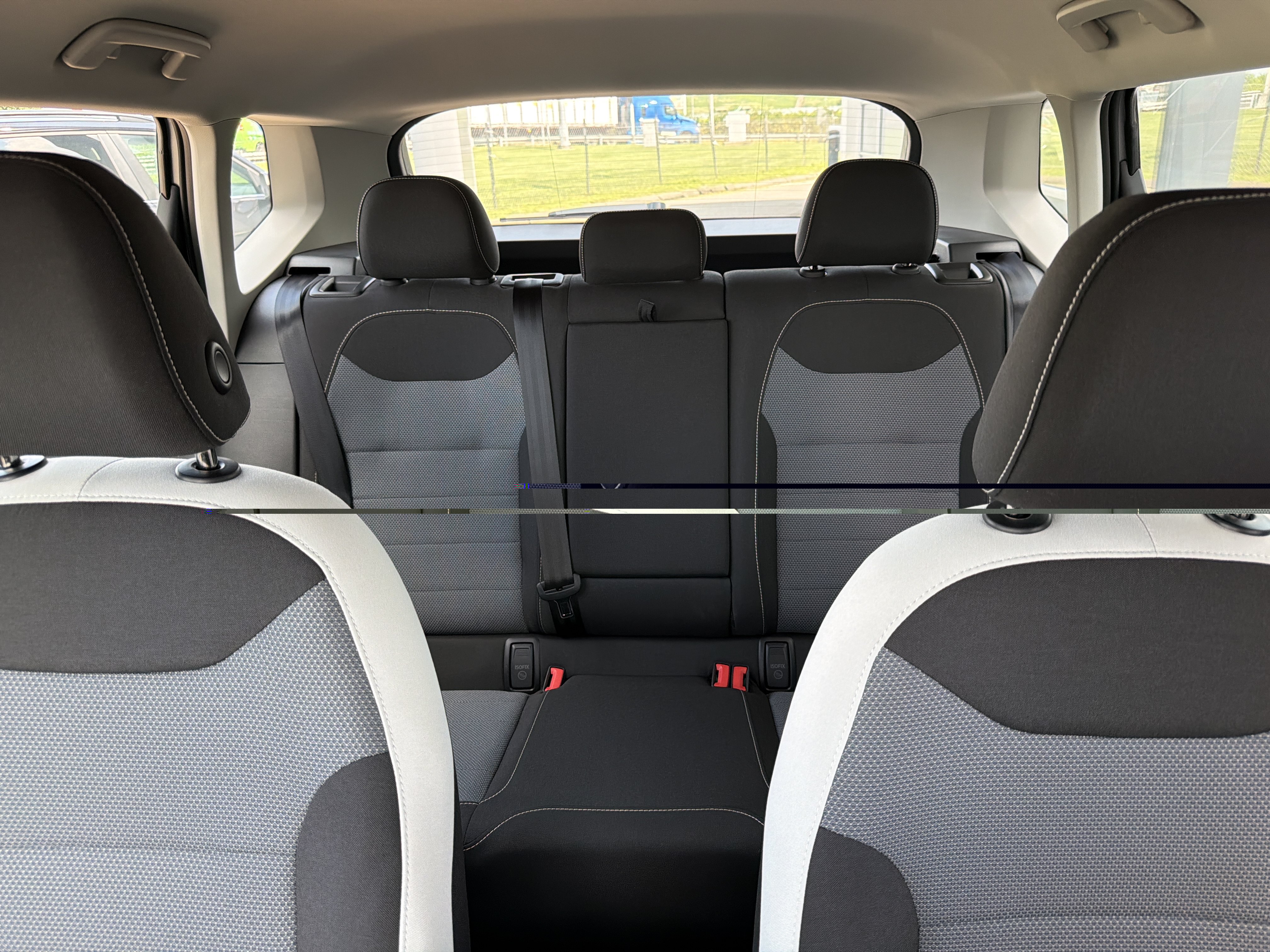 New 2025 Volkswagen Taos S AWD/4WD image 28
