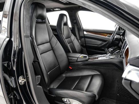 Used 2010 Porsche Panamera Turbo image 38