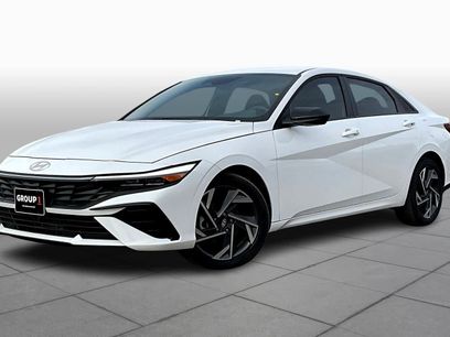 Certified 2025 Hyundai Elantra Sport