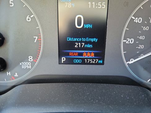 Used 2023 Toyota Corolla LE image 25