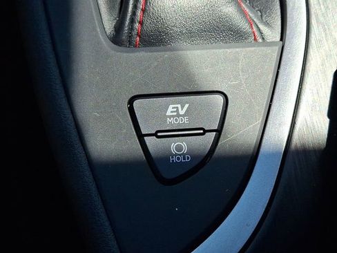 Used 2019 Lexus UX 250h F Sport w/ F Sport Premium Package AWD/4WD image 25