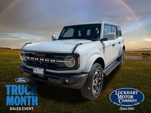 New 2026 Ford Bronco Outer Banks image 3