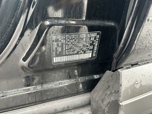 Certified 2023 Nissan Rogue SV image 38