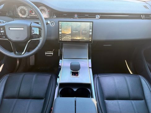 Used 2024 Land Rover Range Rover Evoque Dynamic SE AWD/4WD image 19